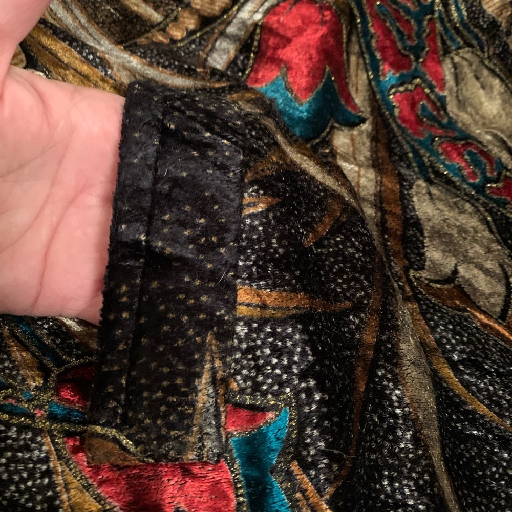 Colorful Velvet Jacket - Picture 4 of 8